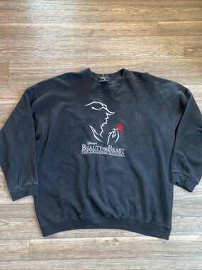 Disney Beauty And the Beast Musical Sweatshirt Broadway xl